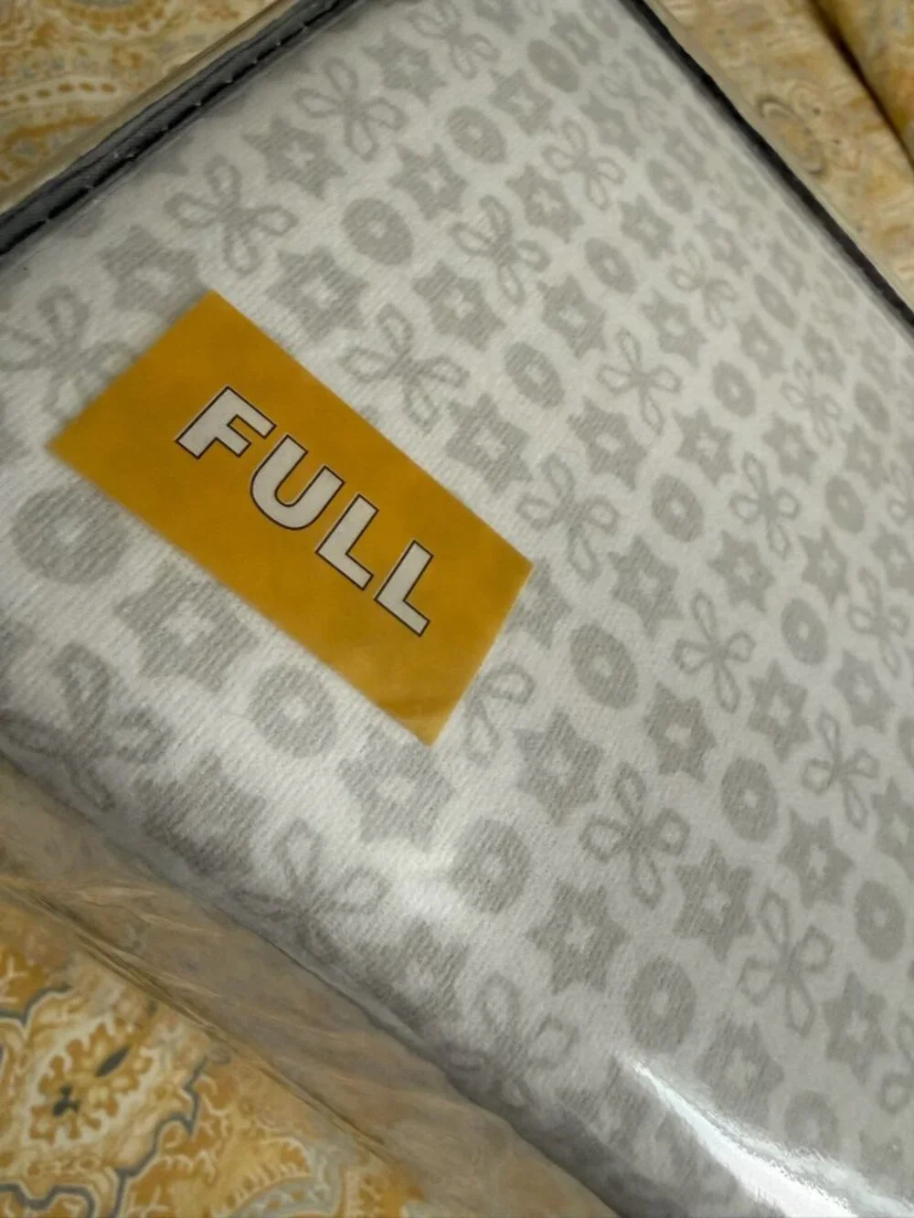 Cuddl Duds Heavyweight Flannel White & Gray Geo Full Sheet Set - NIP
